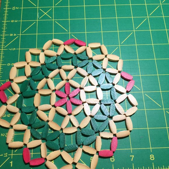 Set of wooden trivets - Picture 1 of 2